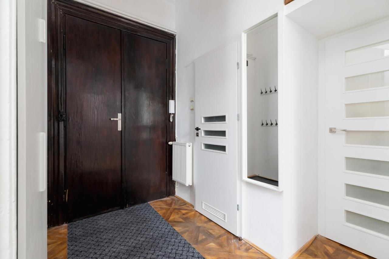 Podwale Apartment Uj Downtown Cracow By Noclegi Renters Красков Екстериор снимка